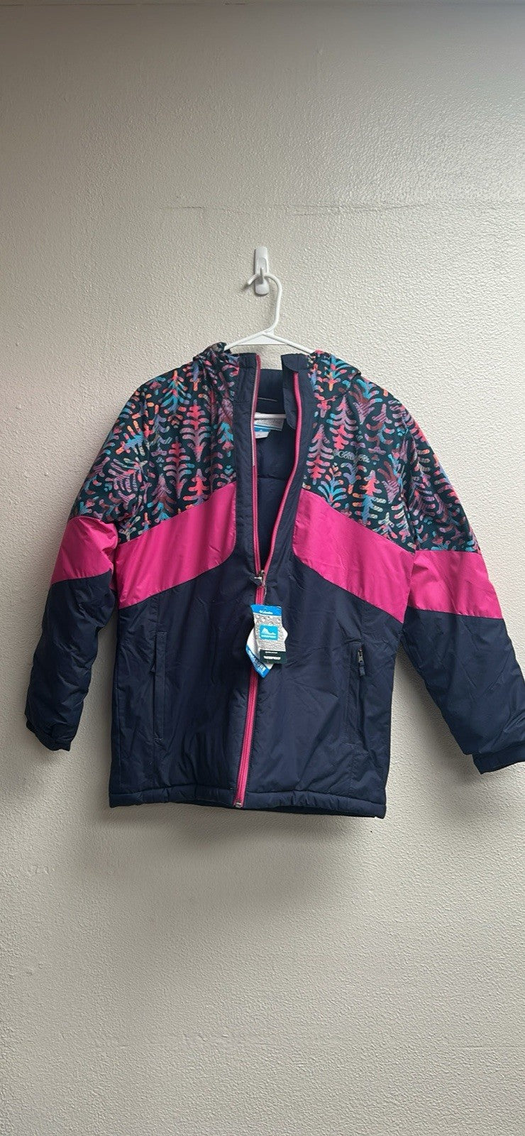 Columbia Women’s Jacket (Youth XL)