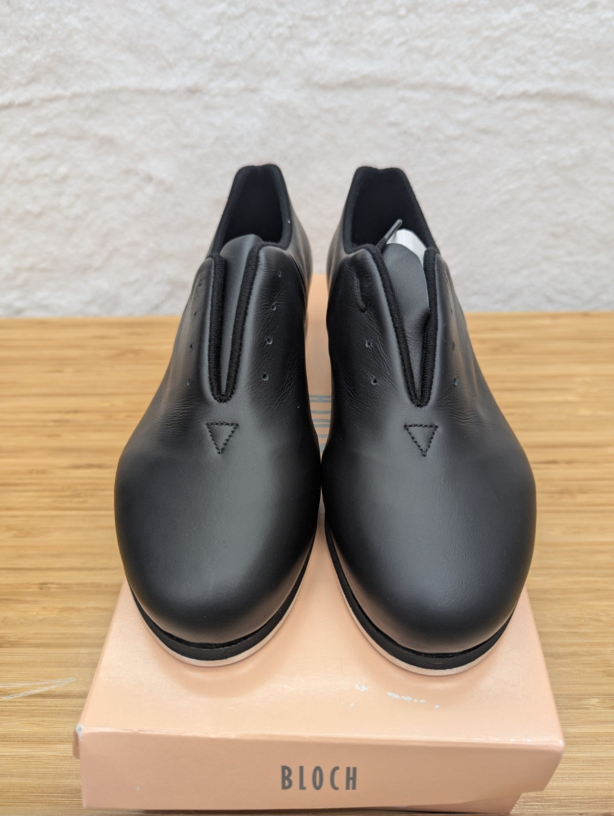 BLOCH Sync Jazz Lace Up Leather Tap Shoes with Bloch Mega Taps S0321L Black - 7M