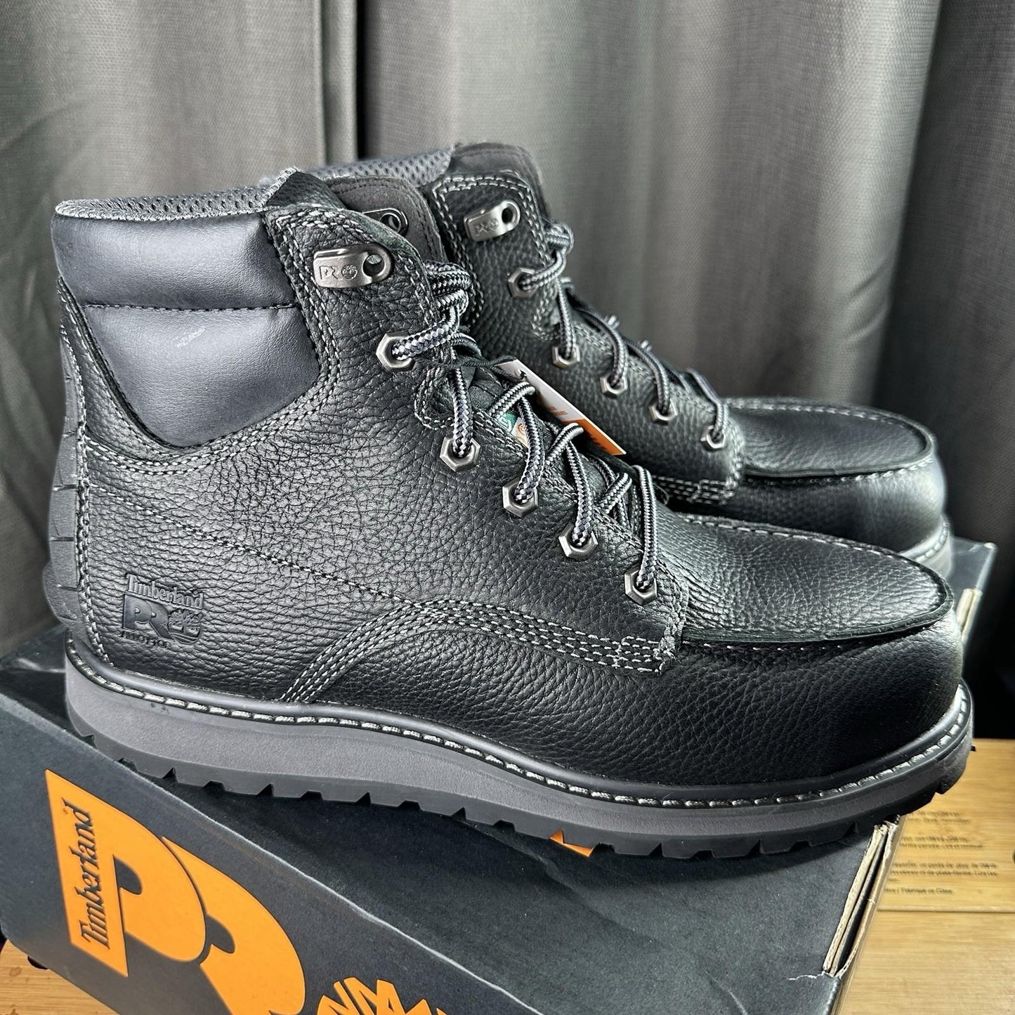 NIB - Timberland PRO Irvine Wedge 6" Alloy Safety Toe, Black Size 8M