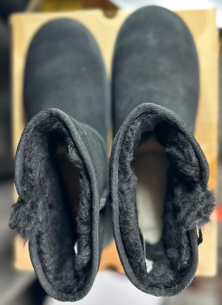 Koolaburra by UGG® Women's 10 Victoria Mini™ Fur-Lined Boot in Black