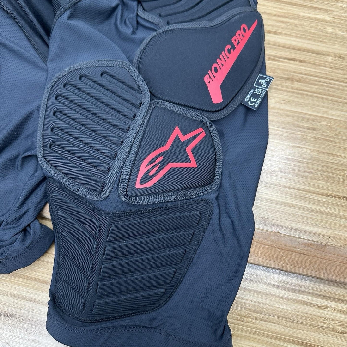 Alpinestars Bionic Pro Protection Shorts Black Red  MX Motocross Off Road - L