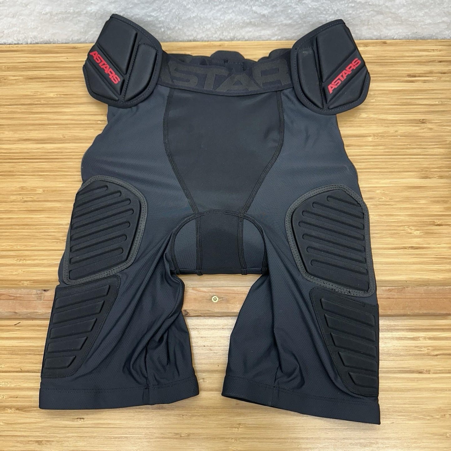 Alpinestars Bionic Pro Protection Shorts Black Red  MX Motocross Off Road - L