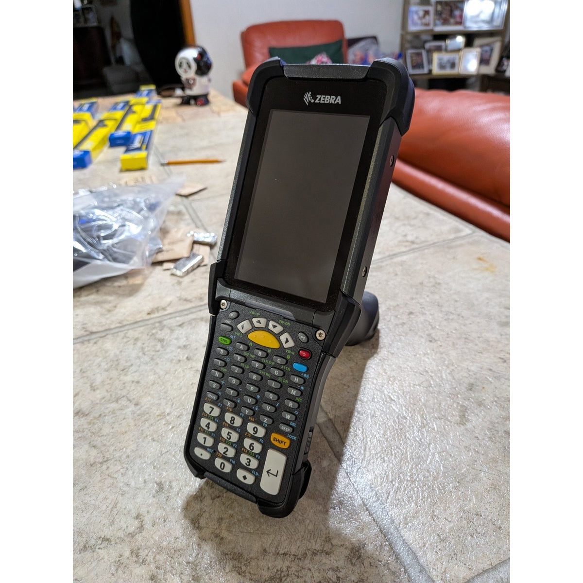 Zebra MC9300 MC930B-GSEGG4NA Mobile Computer Barcode Scanner w/Battery