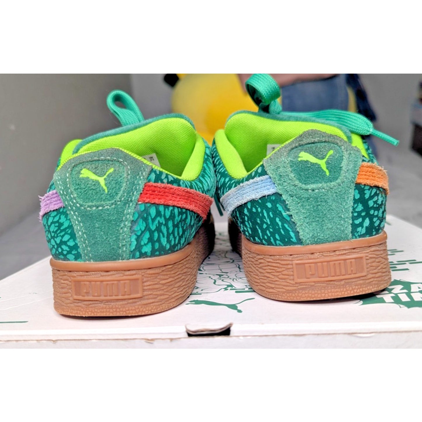 Size 5 Jr KIDS TMNT PUMA Teenage Mutant Ninja Turtles x Suede XL Pizza Box