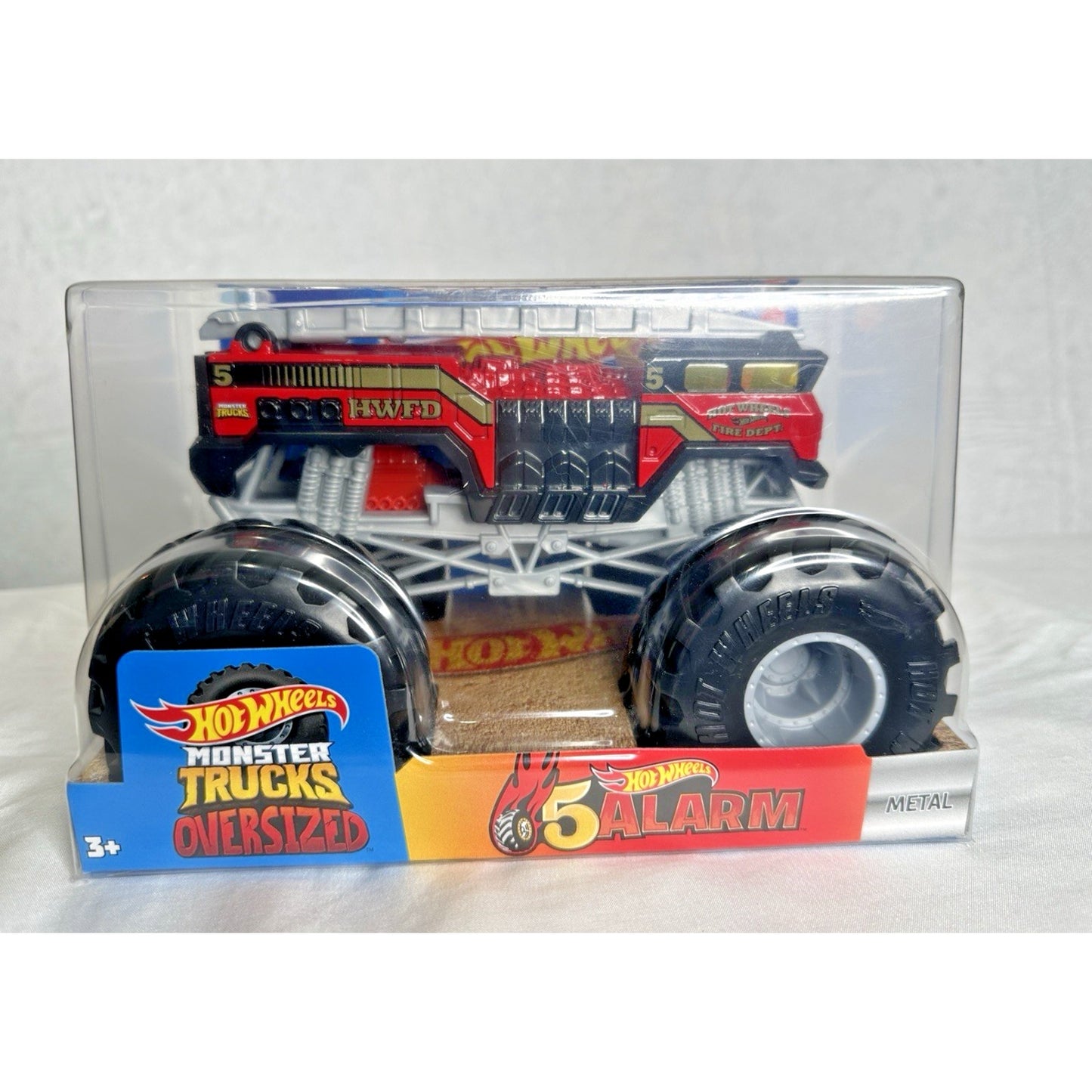 NEW Mattel HOT WHEELS Metal Monster Trucks 5 Alarm Fire Truck Oversized 1/24