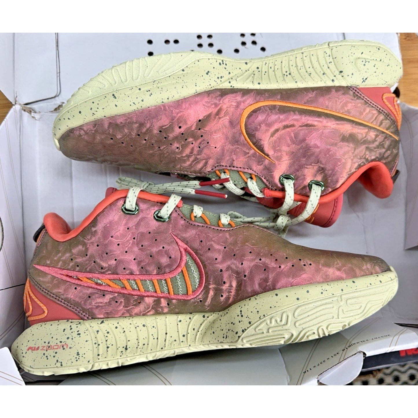 NEW - Nike Lebron 21 Queen Conch Mens Size 6.5 Ember Glow Gold Orange FN0708-800