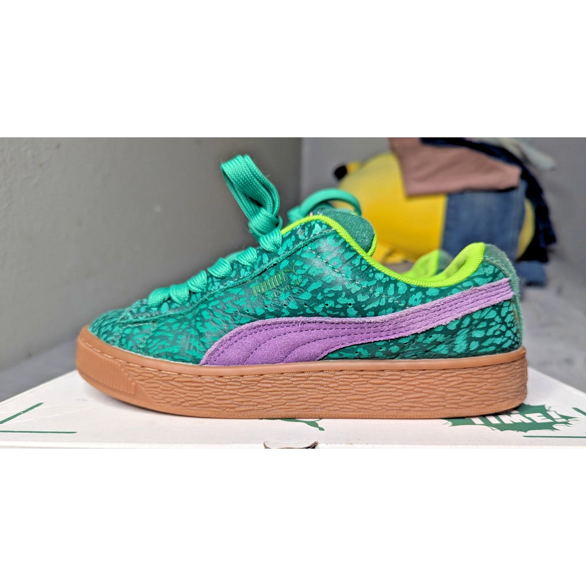 Size 5 Jr KIDS TMNT PUMA Teenage Mutant Ninja Turtles x Suede XL Pizza Box