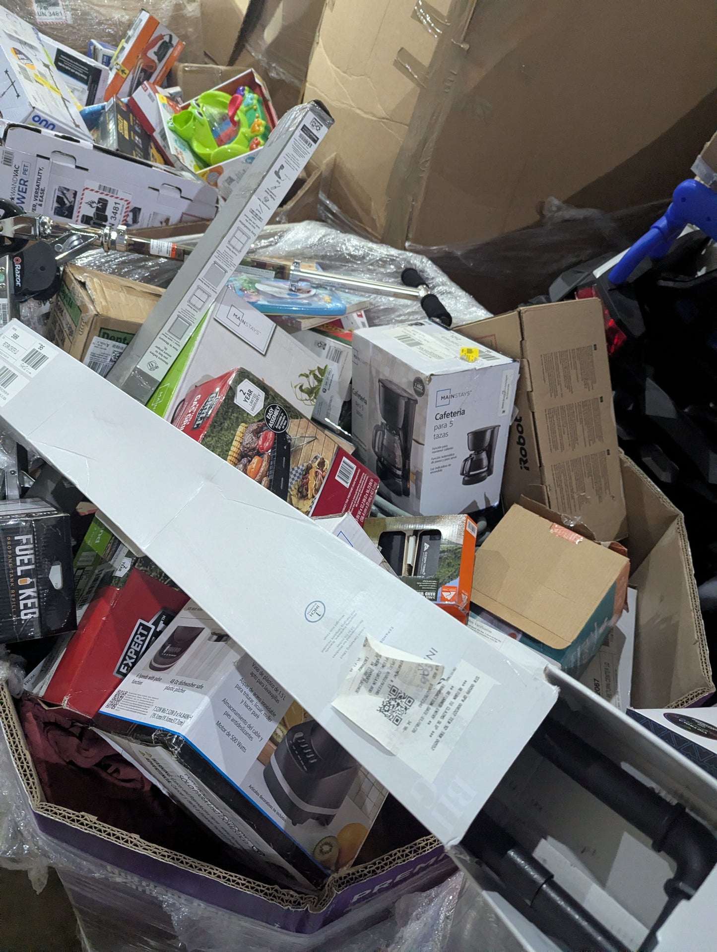 Walmart Pallets - Bulk Items